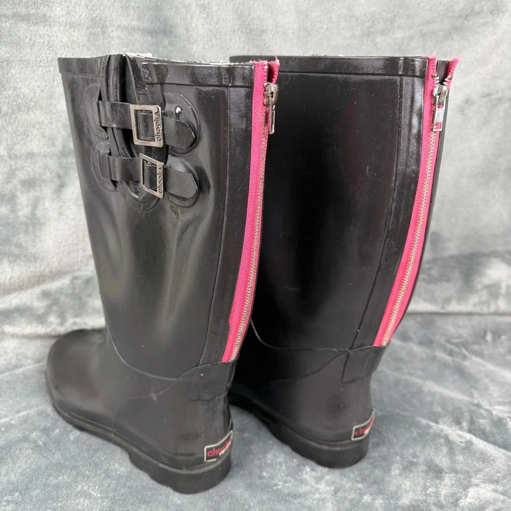 chooka stride confidently